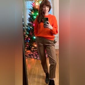 Everlane cozy alpaca crew sweater